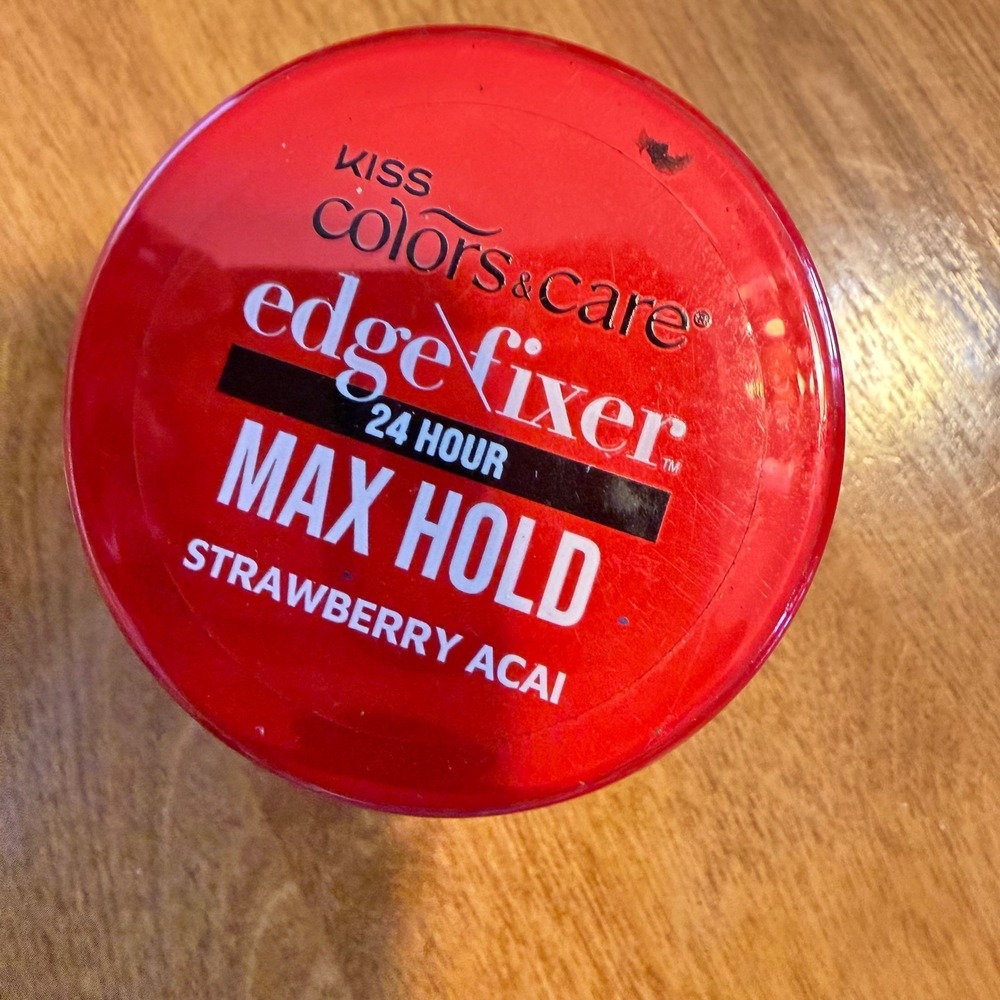 KISS Edge Fixer Glaze Unisex 30mL Red Strawberry Acai Max Hold 24HR Biotin B7